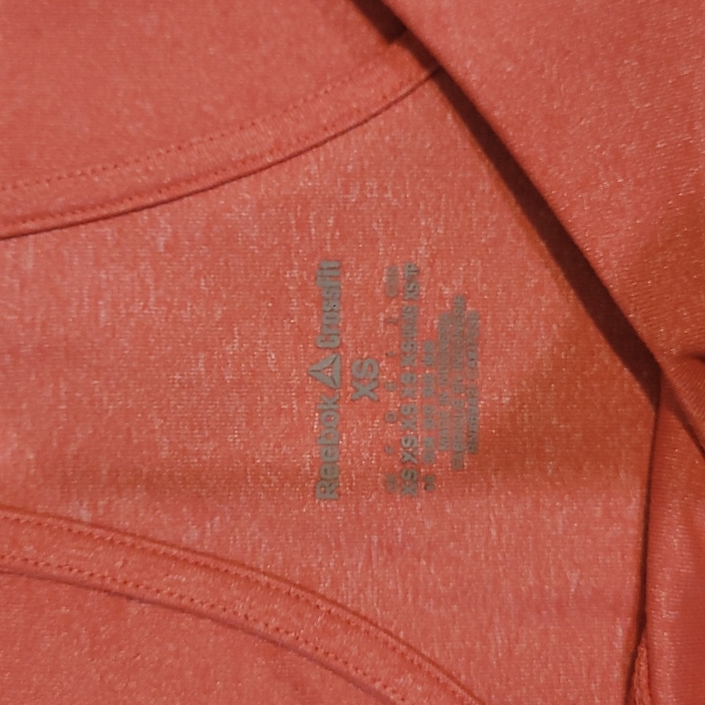 2 Reebok Tanks - Picture 4 of 4